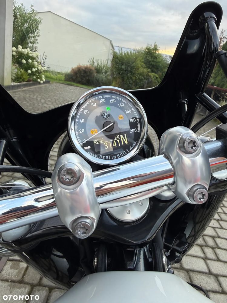 BMW R - 9