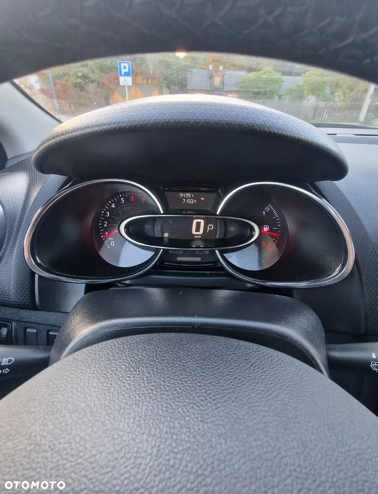 Renault Clio 1.2 Enegry TCe Limited EDC - 9