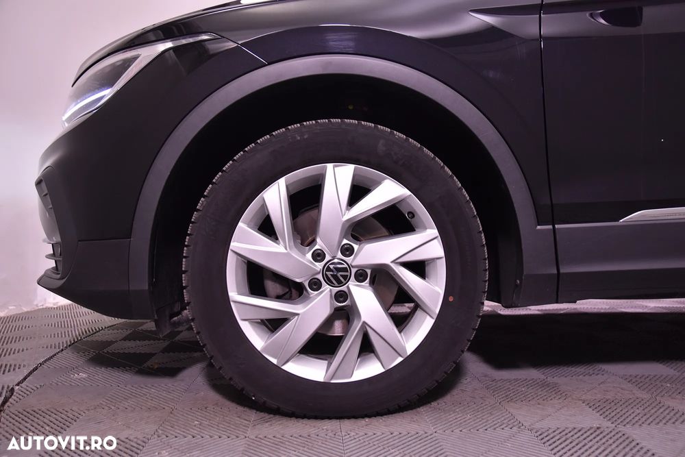 Volkswagen Tiguan - 14
