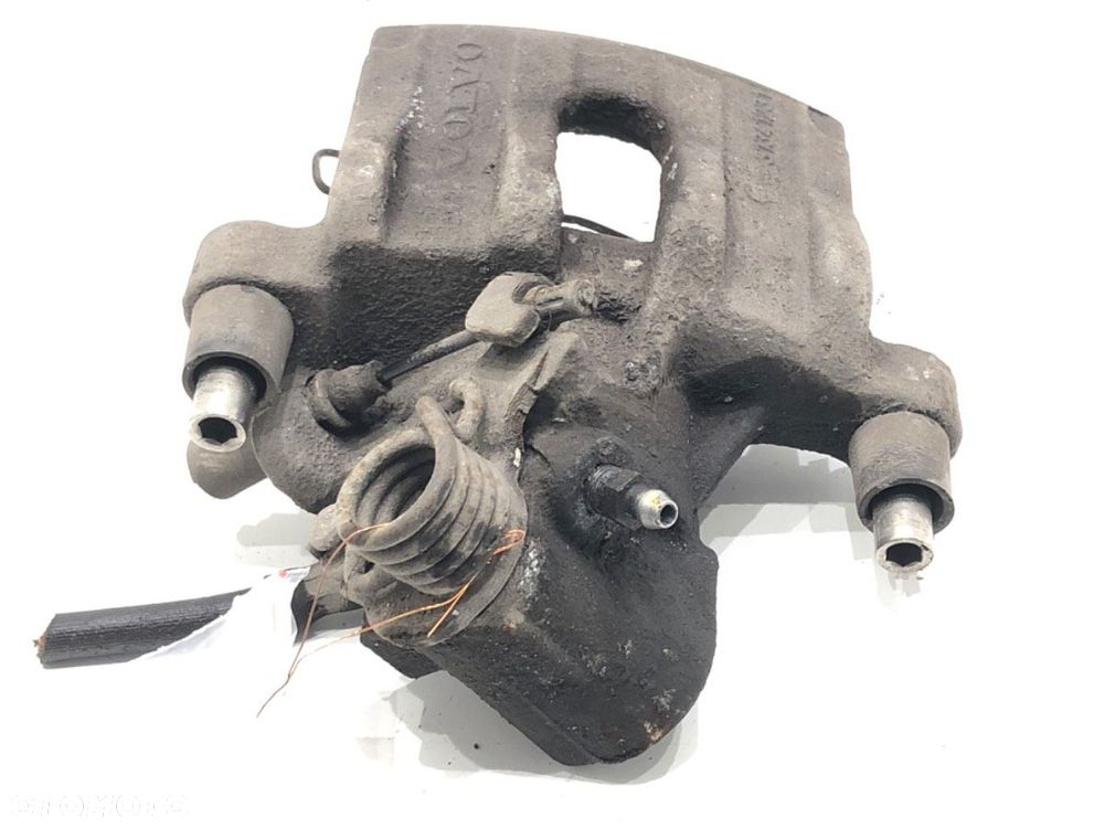 ZACISK PRAWY TYŁ - 52.00 PLN - VOLVO V40 liftback (525, 526) 2012 - 2022 D4 140 kW [190 KM] olej - 2