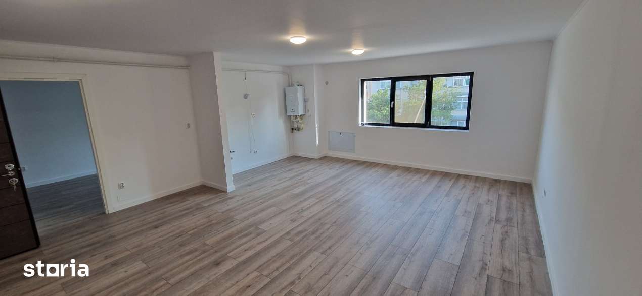 Apartament 2 camere open space, 58 mp, Bals zona centrala — fotografia 1