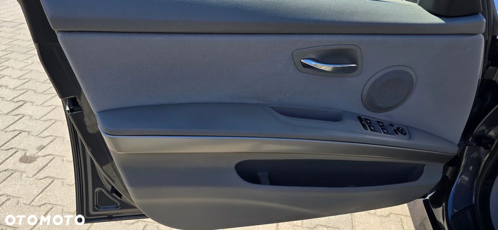 BMW Seria 3 - 13