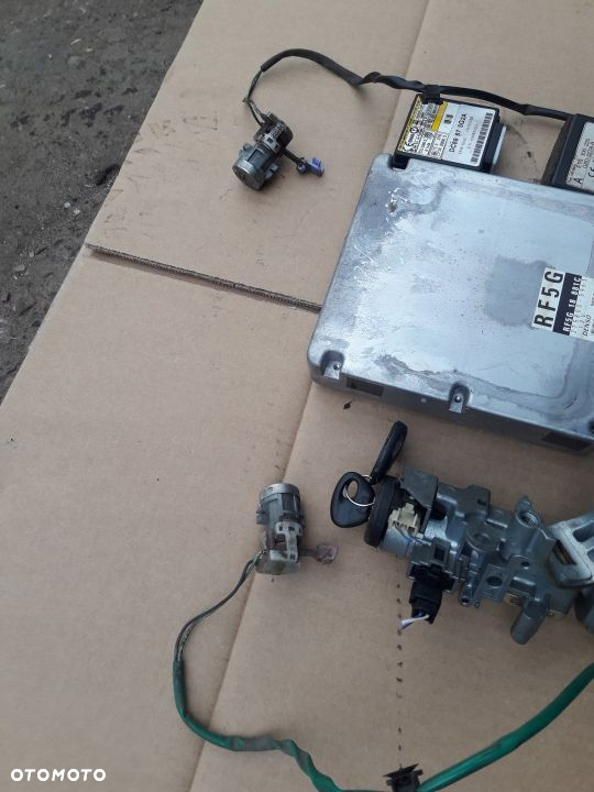 Mazda MPV 02-06 2.0 Citd Komputer Sterownik RF5G - 2