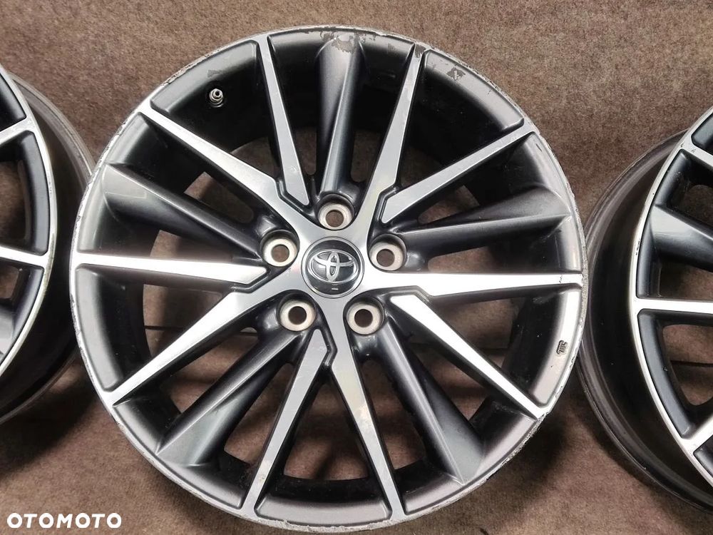 TOYOTA Felgi Aluminiowe 18 cali - 4