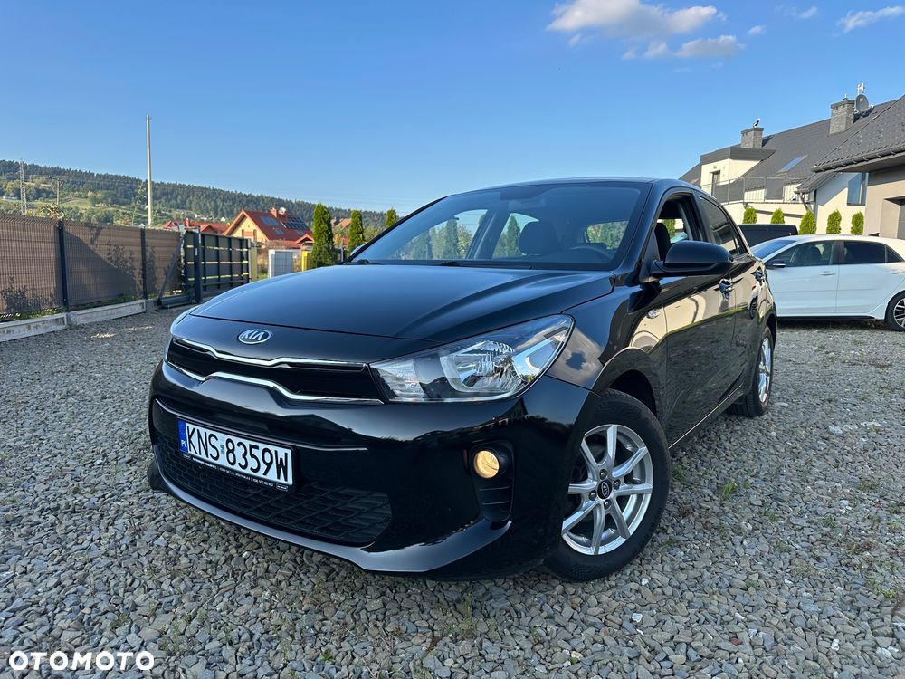 Kia Rio 1.4 L - 11