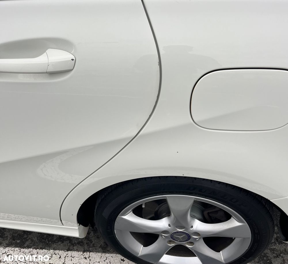 Mercedes-Benz B - 13