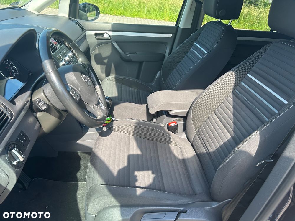 Volkswagen Touran 1.6 TDI DPF Comfortline - 9