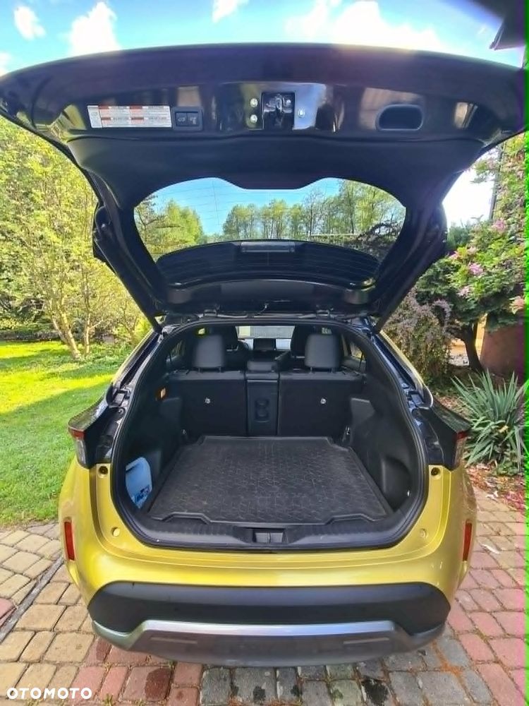 Toyota Yaris Cross Hybrid 1.5 Adventure - 2