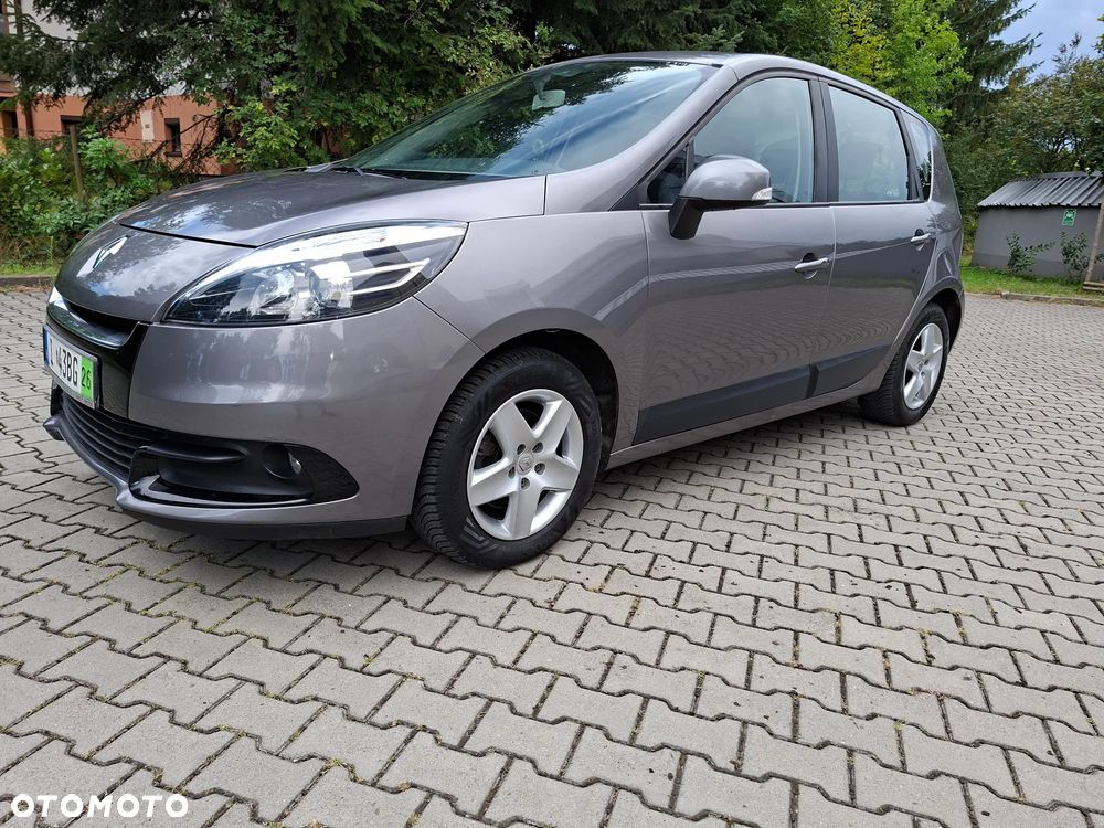 Renault Scenic 1.6 16V TomTom Edition - 2