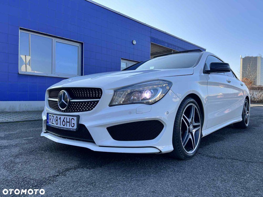 Mercedes-Benz CLA 200 CDI 7G-DCT AMG Line - 1