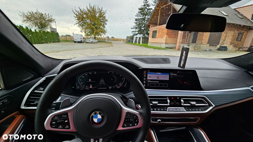 BMW X6 xDrive40d mHEV - 18