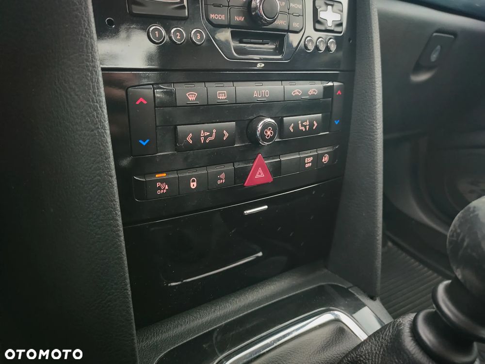 Peugeot 407 2.0 HDI Platinum - 27