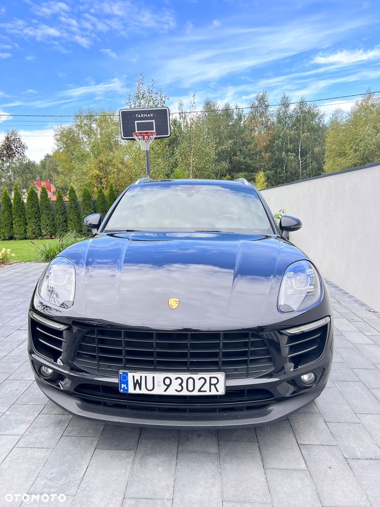 Porsche Macan Standard - 2