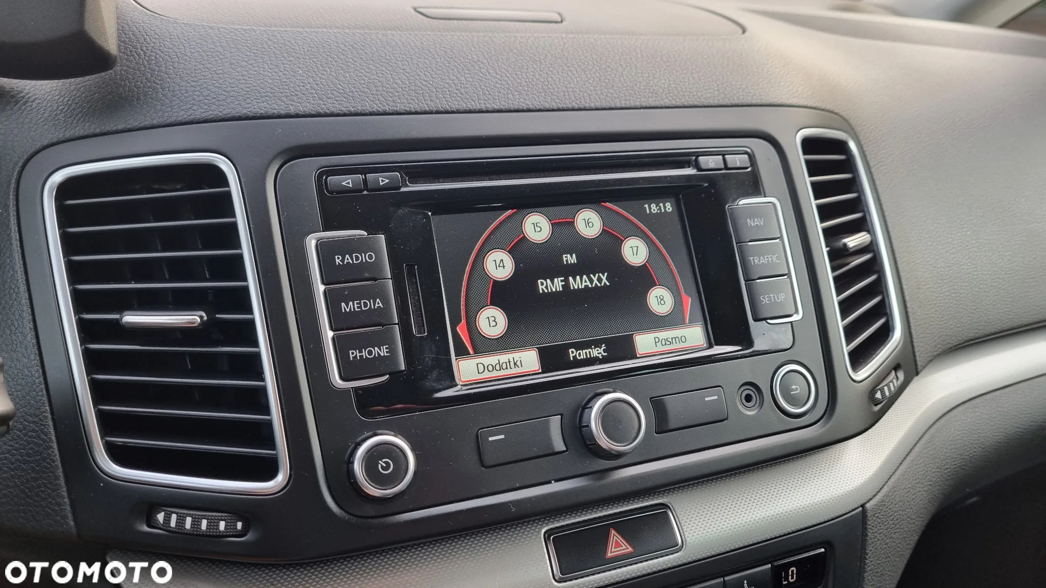 Volkswagen Sharan 2.0 TDI Comfortline - 21