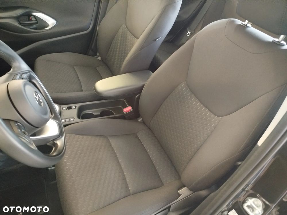 Toyota Yaris Cross Hybrid 1.5 Comfort - 12