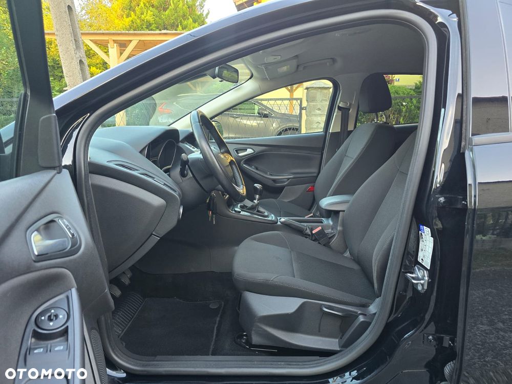 Ford Focus 1.0 EcoBoost Gold X (Edition Start) - 25
