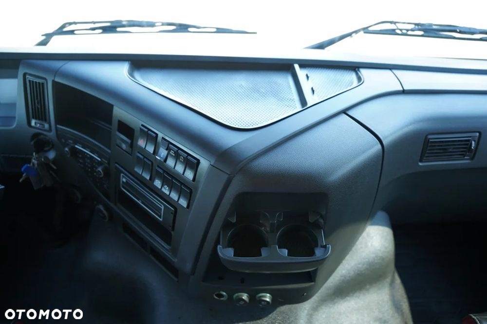 Volvo FMX 460 / 8x4 / WYWROTKA TYLNOZSYPOWA / HYDROKLAPA / I-SHIFT / PLANDEKA ELEKTRYCZNA / EURO 6 / - 28