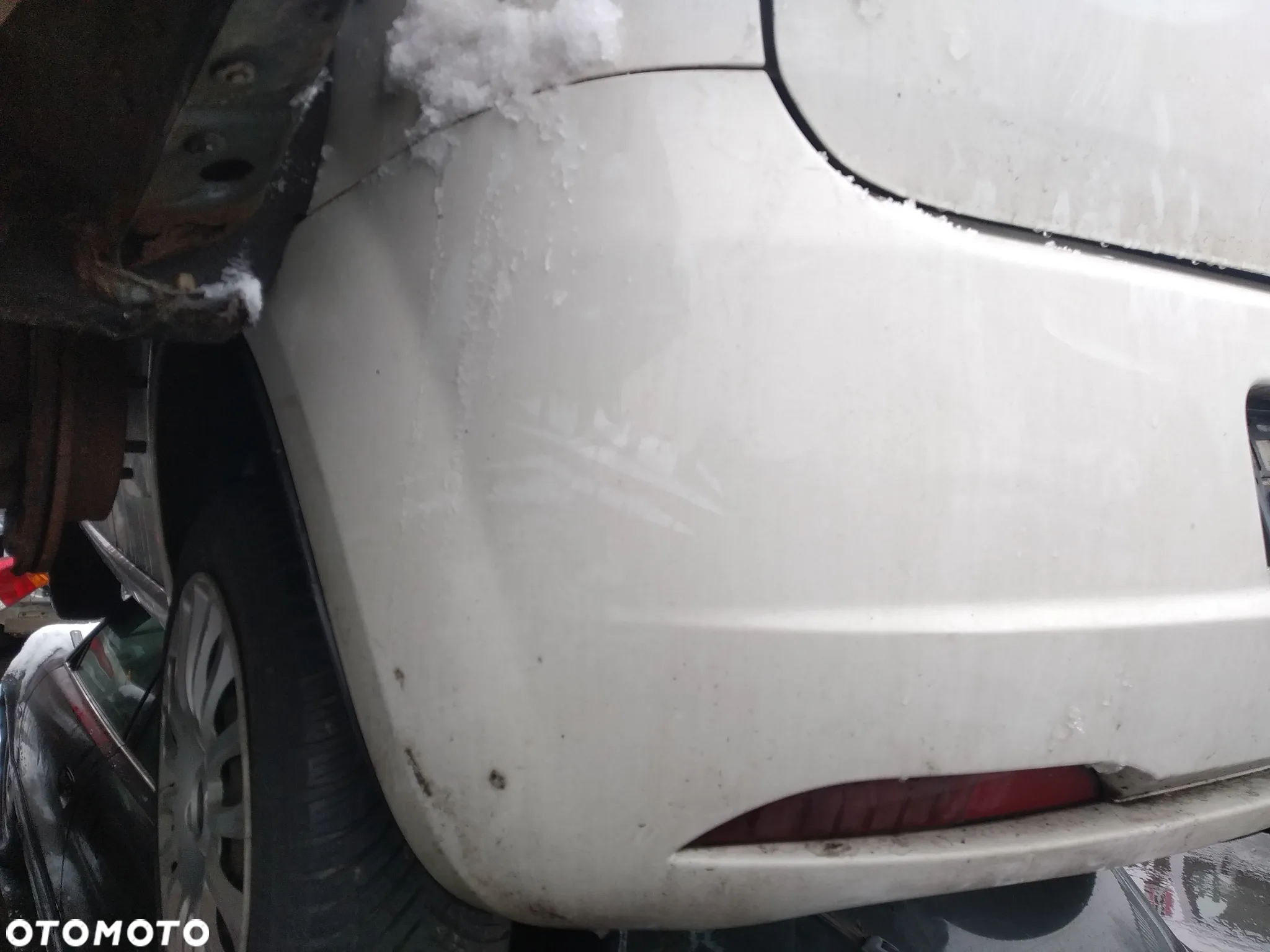FIAT GRANDE PUNTO 05-09 1.3 MULTIJET - KLAPKA WLEWU PALIWA 249 - 16