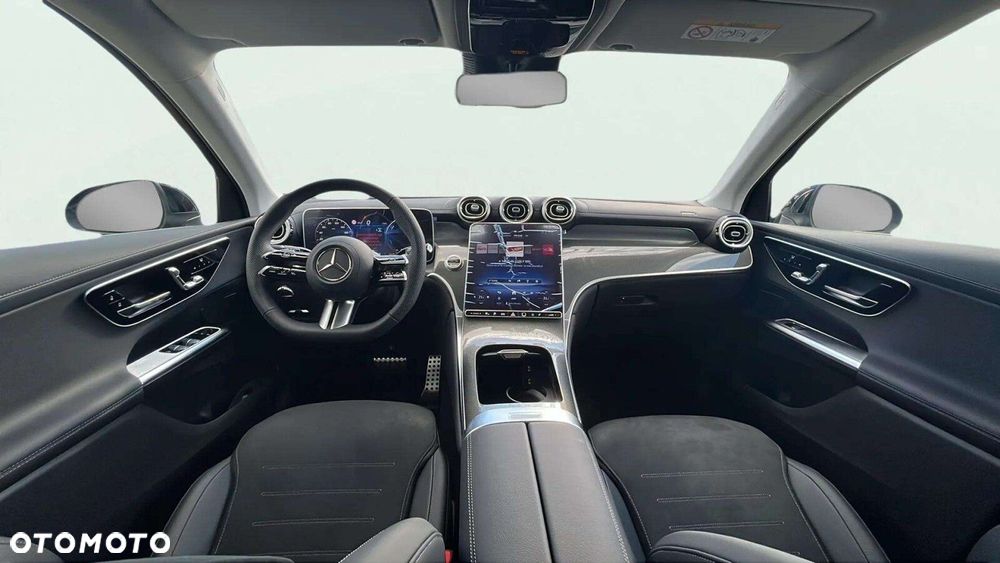 Mercedes-Benz GLC - 7