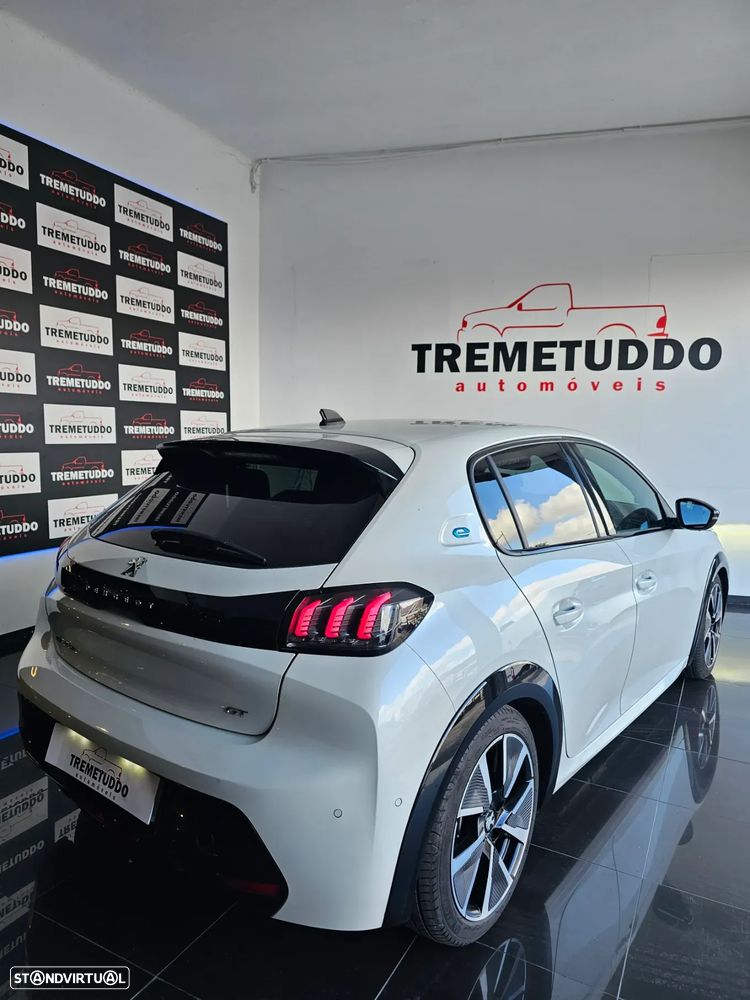 Peugeot e-208 50 kWh GT Line - 4