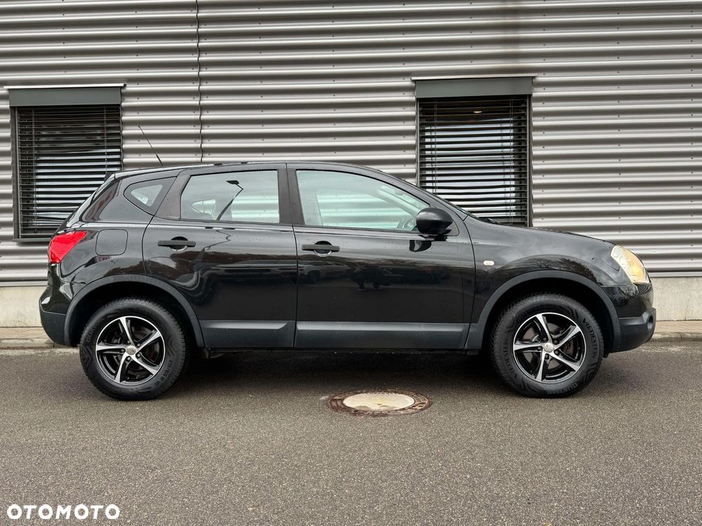 Nissan Qashqai 1.6 visia - 11