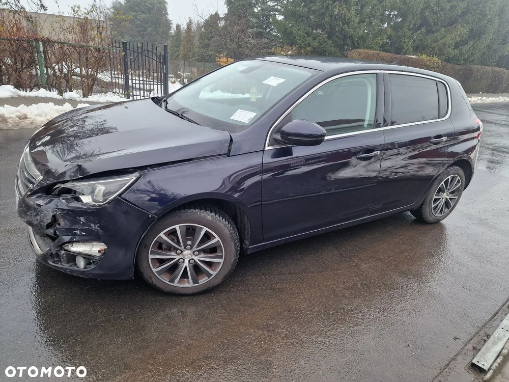 Peugeot 308 1.6 BlueHDi Style S&S - 12