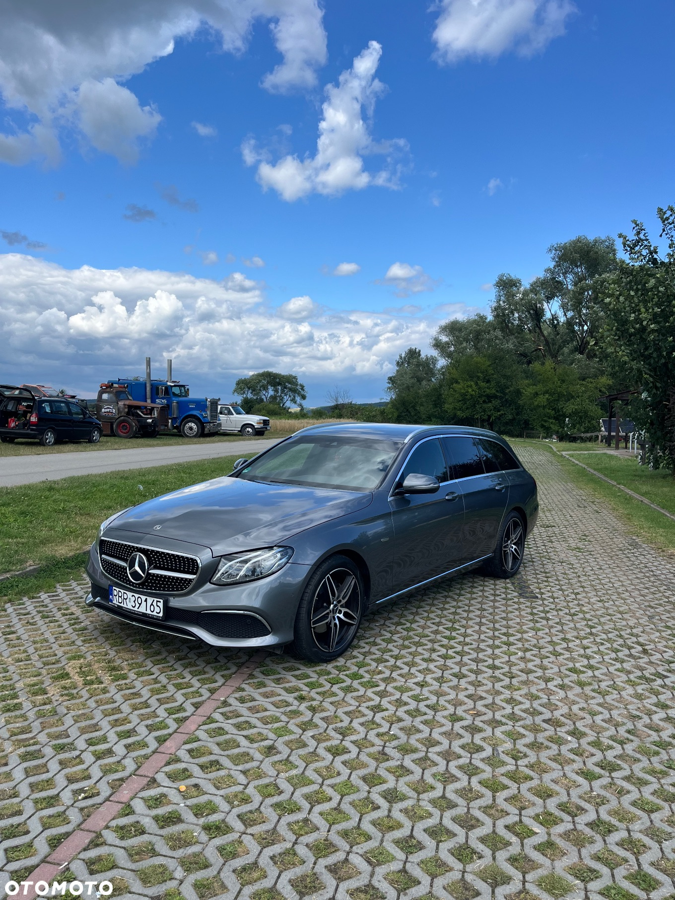 Mercedes-Benz Klasa E 220 d T 9G-TRONIC Sportstyle Edition - 18