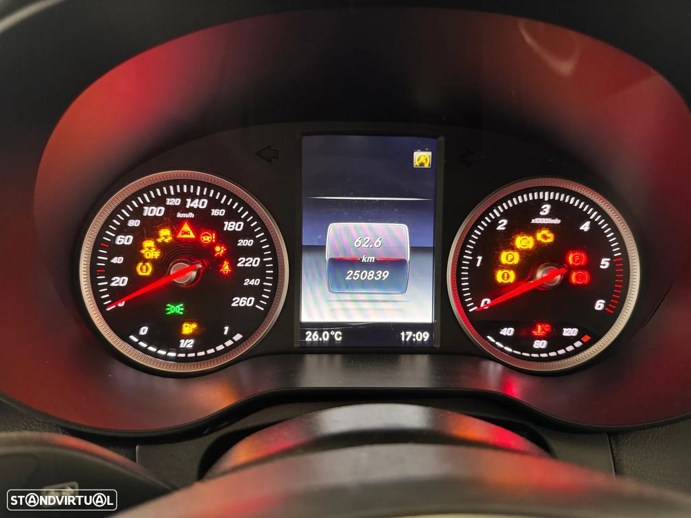 Mercedes-Benz C 220 d - 15
