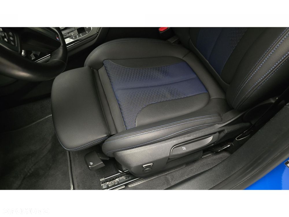 BMW Seria 1 118i M Sport - 19