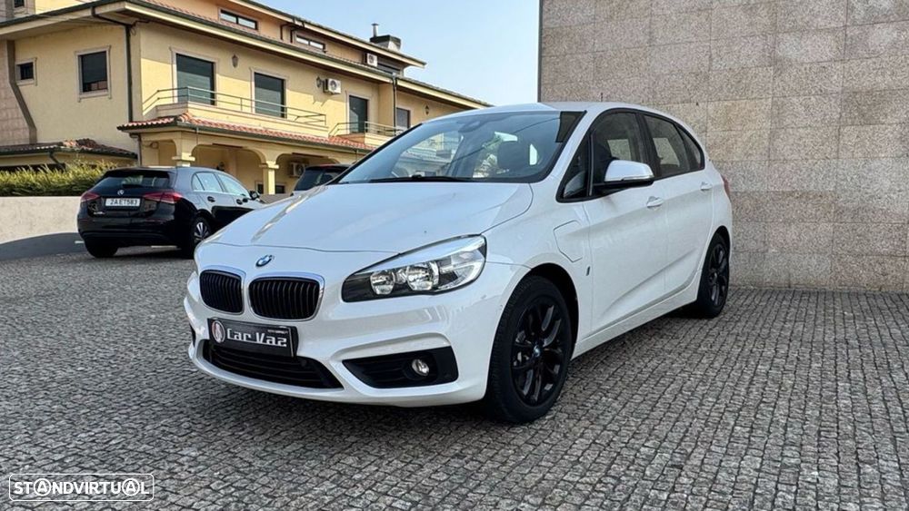 BMW 225xe Active Tourer - 1