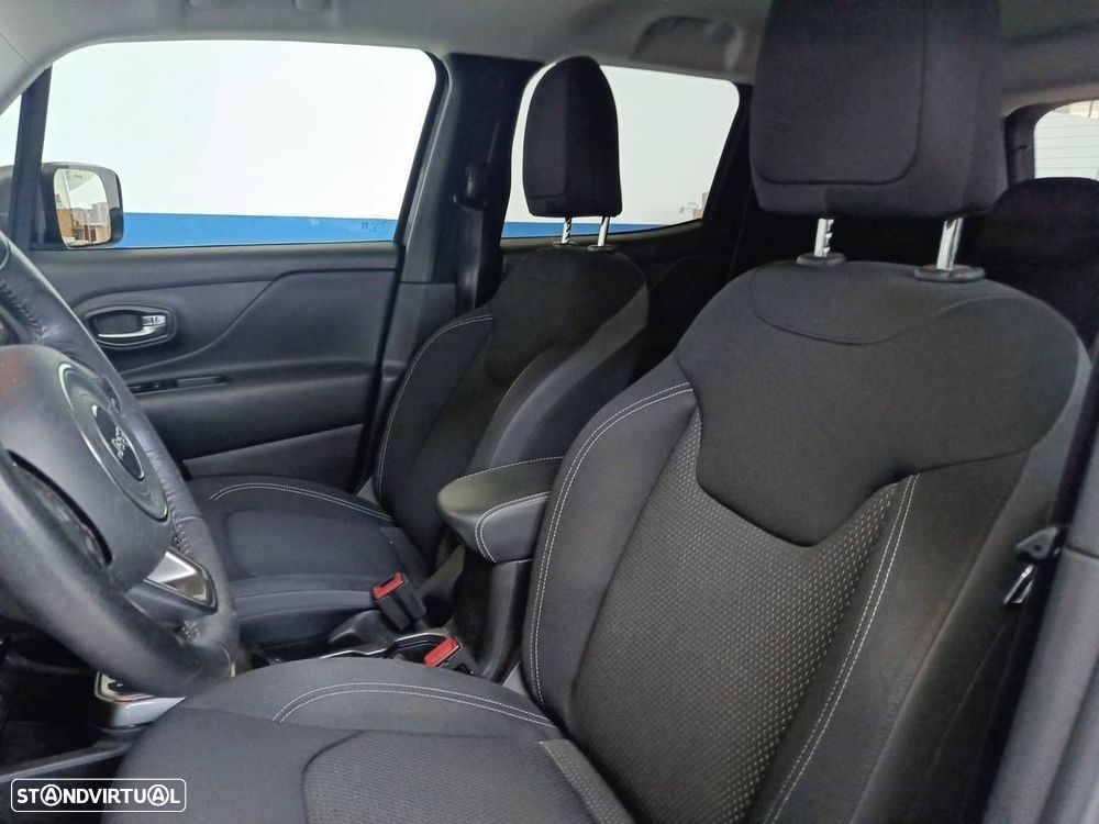 Jeep Renegade 1.3 T Limited S DCT - 9