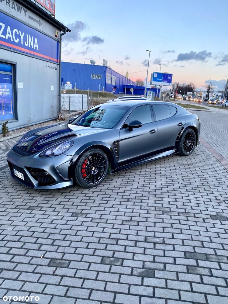 Porsche Panamera Turbo PDK - 1