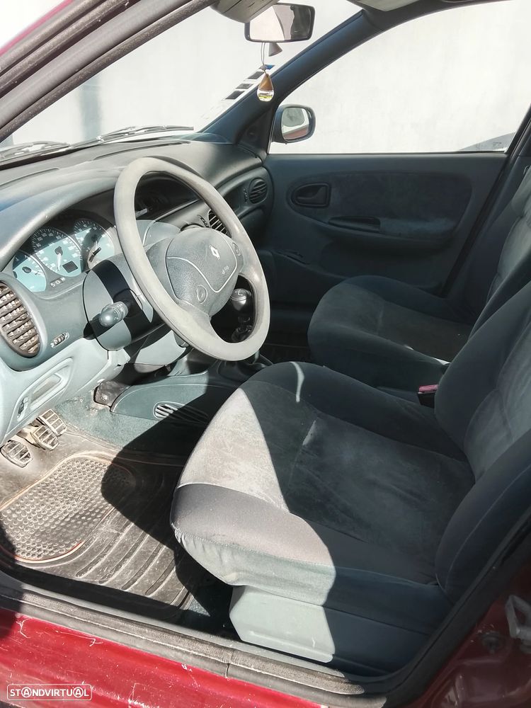 Renault Mégane Classic 1.4 RT - 7