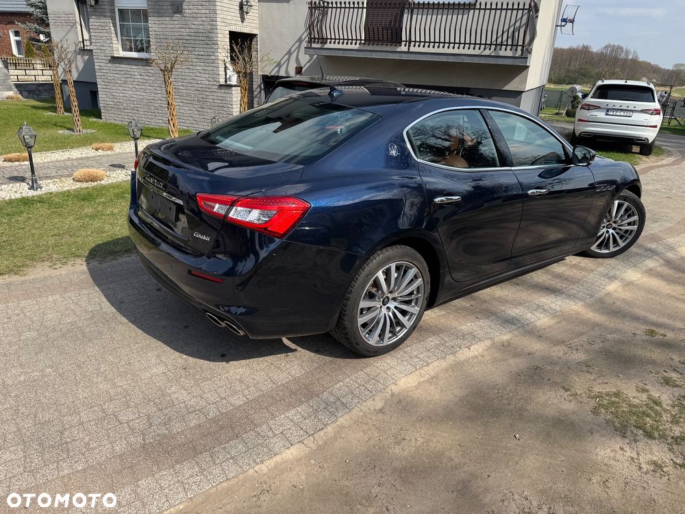 Maserati Ghibli GranSport - 14