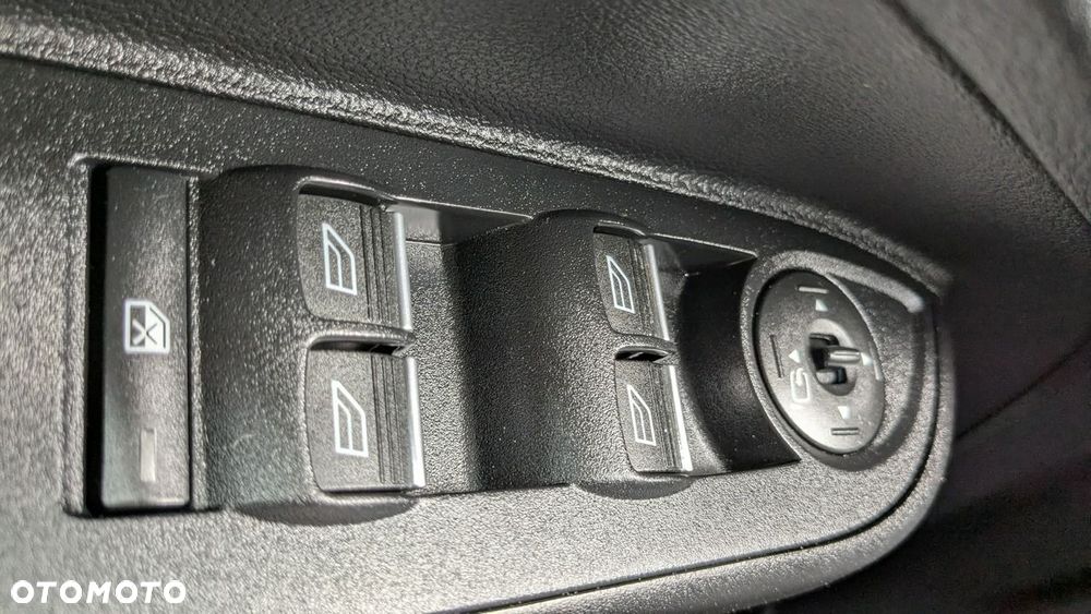 Ford B-MAX - 31