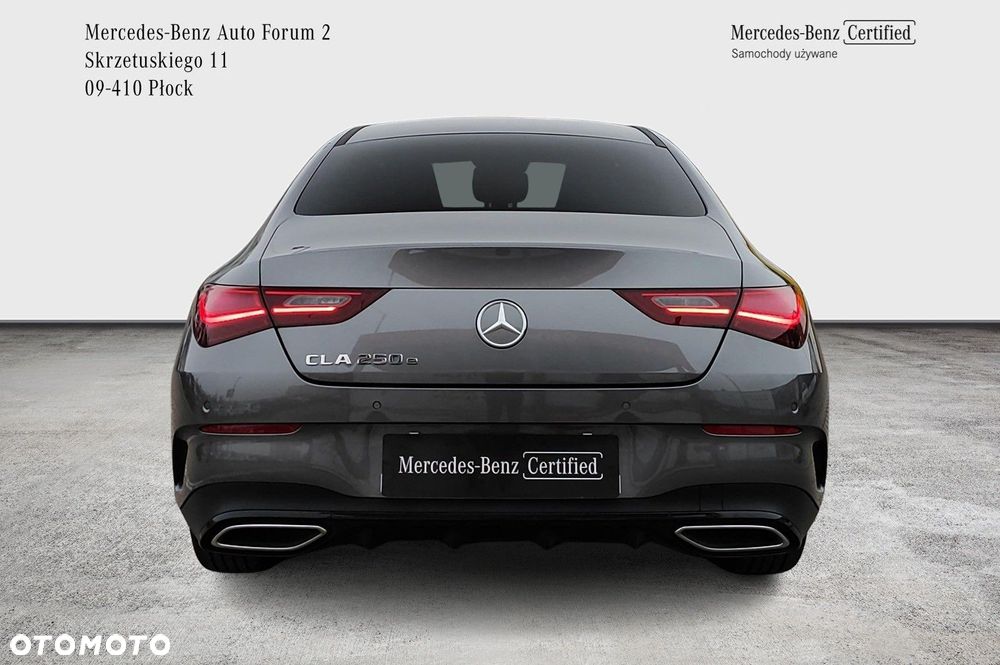 Mercedes-Benz CLA - 4