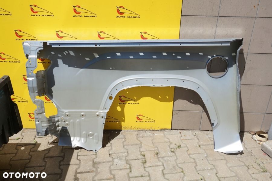 TOYOTA TUNDRA 5,5FT 2022- Paka Zabudowa Skrzynia Błotnik Lewy Prawy Tył USA - 9