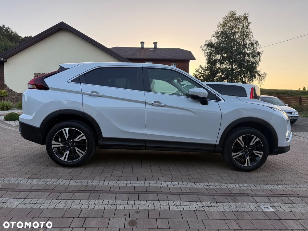 Mitsubishi Eclipse Cross - 5