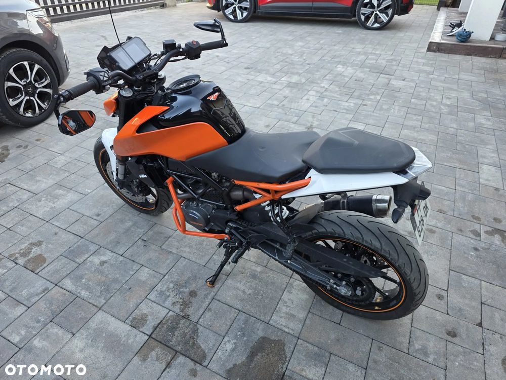 KTM Duke - 19