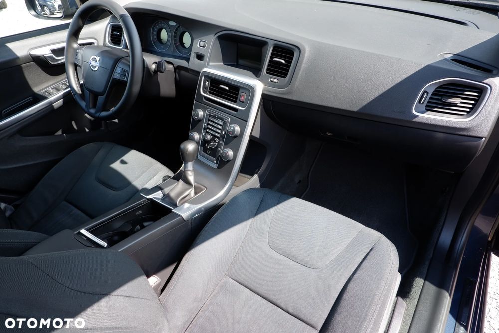 Volvo S60 2.0T Kinetic - 4