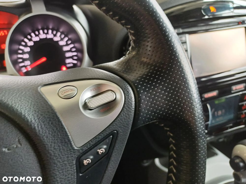 Nissan Juke 1.6 Visia Plus Xtronic - 16