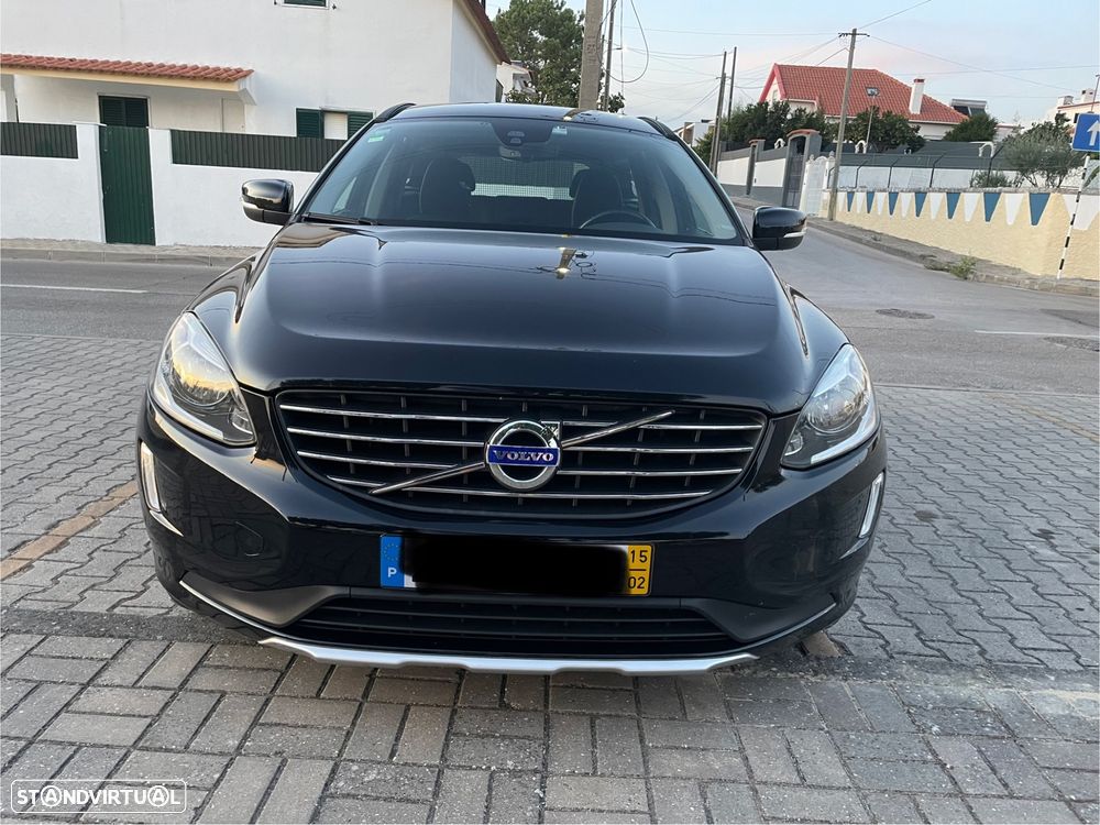 Volvo XC 60 2.0 D4 Momentum - 4