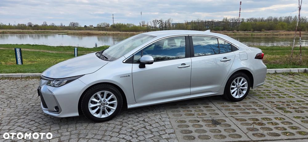 Toyota Corolla 1.8 Hybrid Comfort - 3