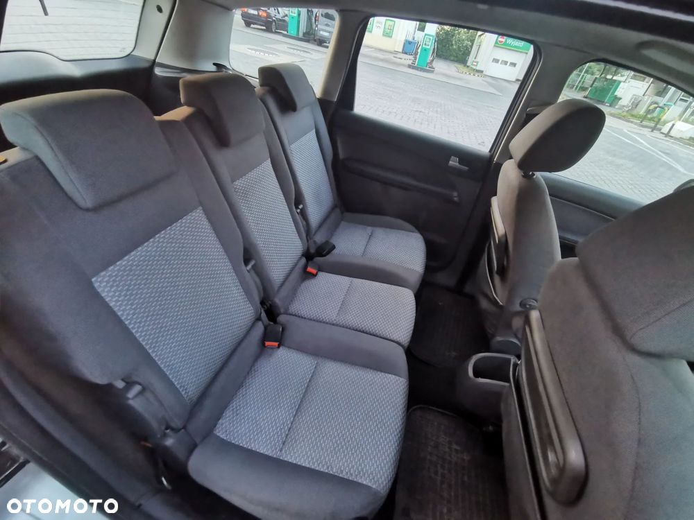Ford Focus C-Max 1.8 Ambiente - 8