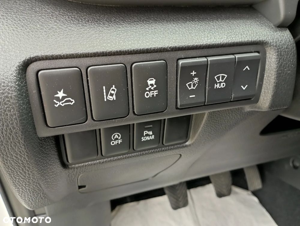 Mitsubishi Eclipse Cross - 29