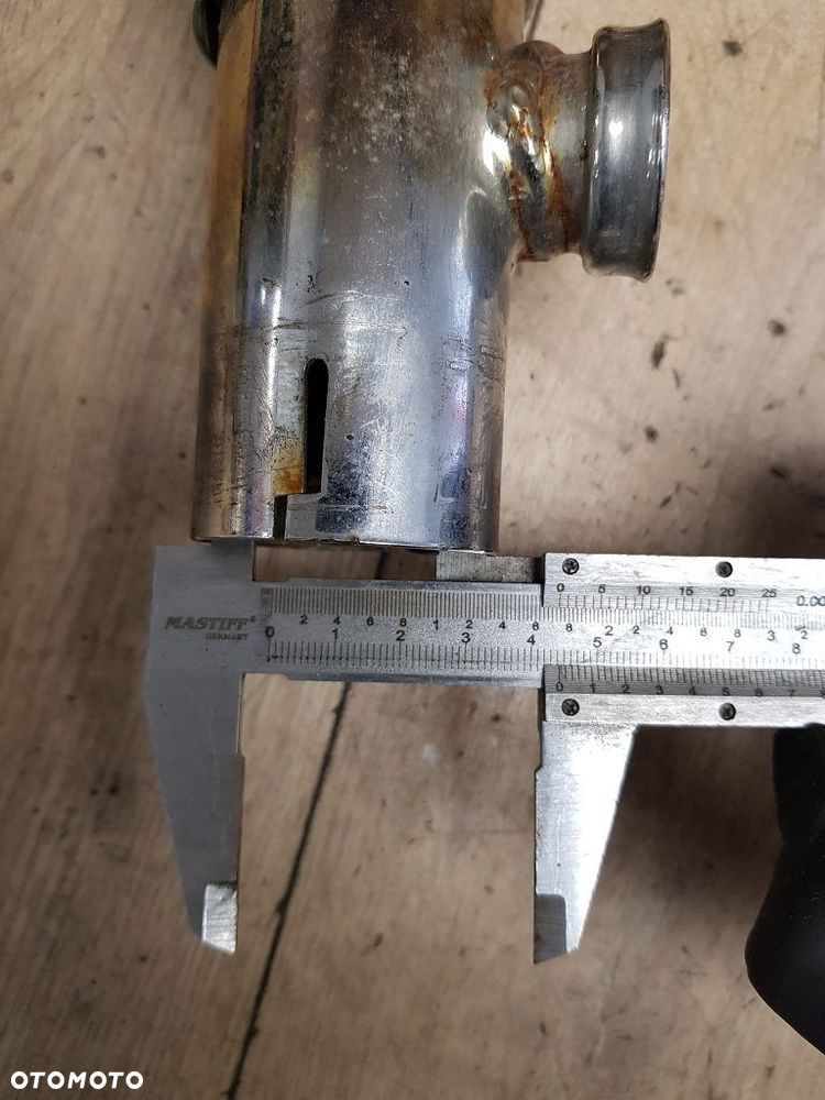 Tłumik Wydech Harley-Davidson Sportster (2004–2013) OEM 64893-04A - 14