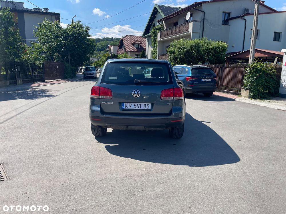 Volkswagen Touareg - 6