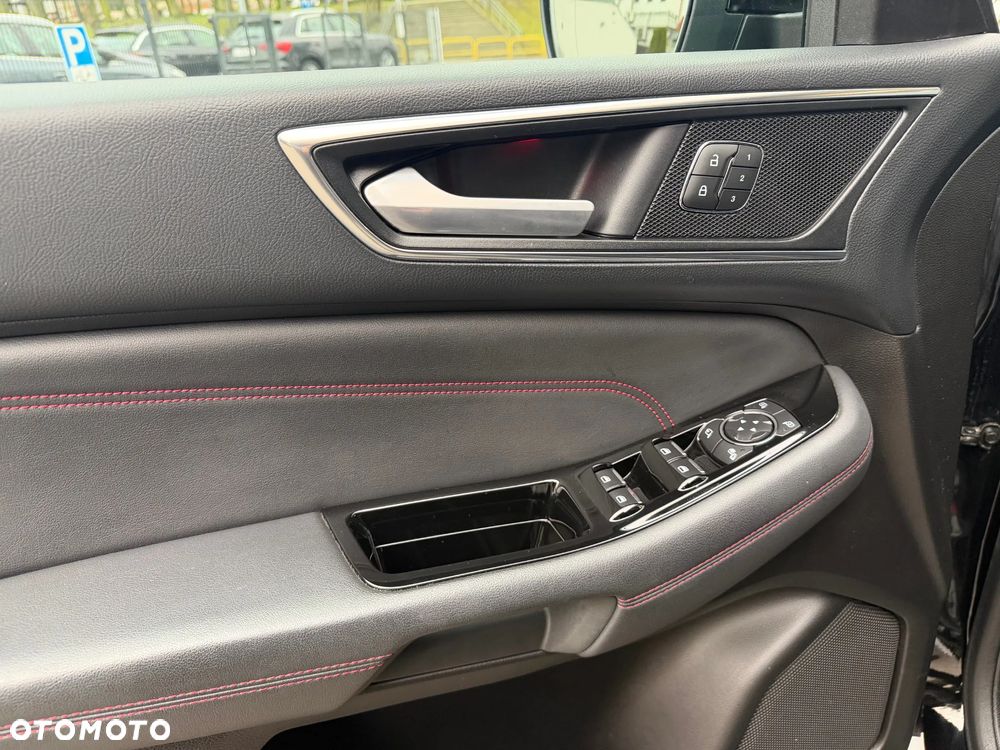 Ford S-Max 2.0 EcoBlue ST-Line - 26