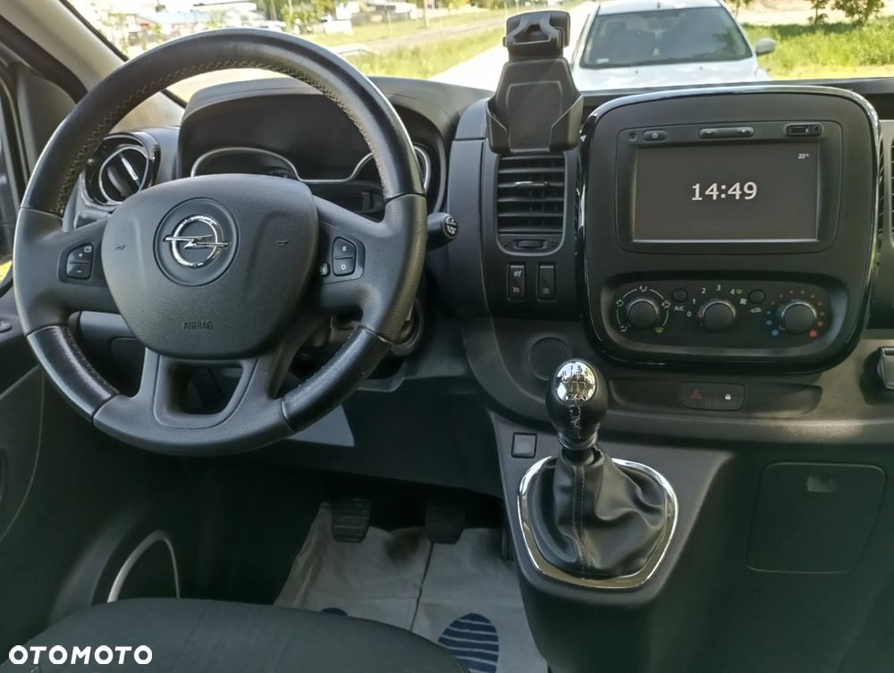 Opel Vivaro - 35