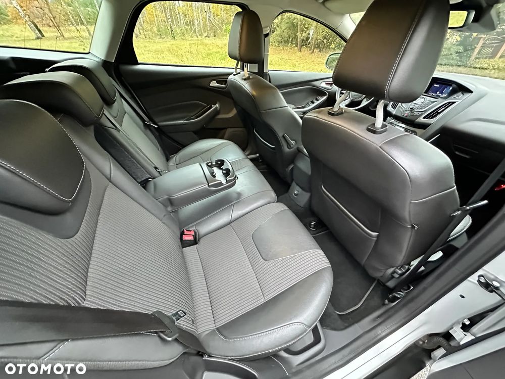 Ford Focus 2.0 TDCi Titanium - 24